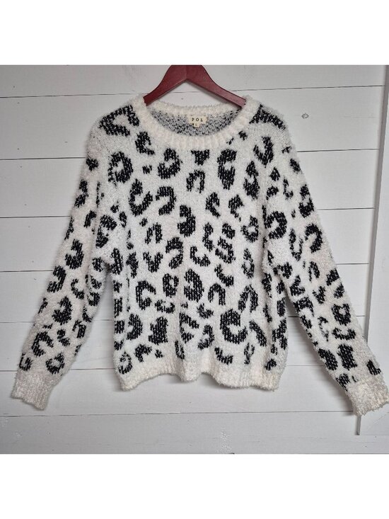 POL Sweaters - POL Women's Leopard Fuzzy Knit Sweater White & Black Cozy Long Sleeve Size L